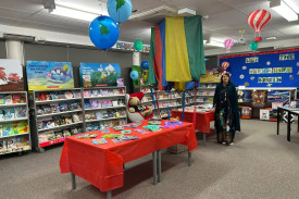 Mrs Sandy Hobbs put together an awesome adventure display in the school’s Resource Centre.